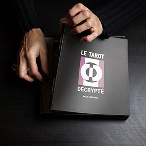 livre explicatif du jeu Tarot Décrypté